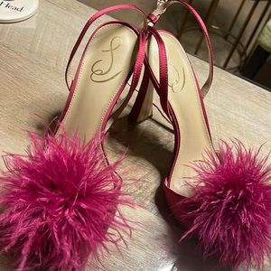 Sam Edelman dark pink with feather poof